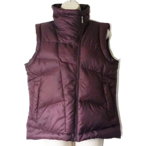 NAU Asymmetrical Down Puffer Vest M Dark Cherry Purple Recycled - Picture 1 of 10
